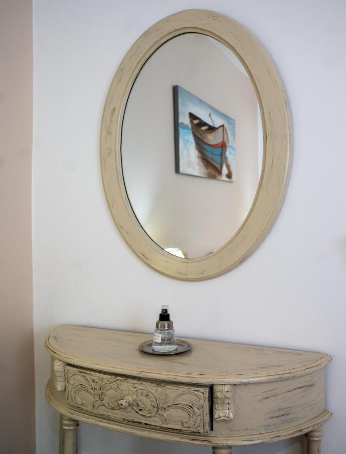 Giasemi Room No 8 Folegandros Livadi  Extérieur photo